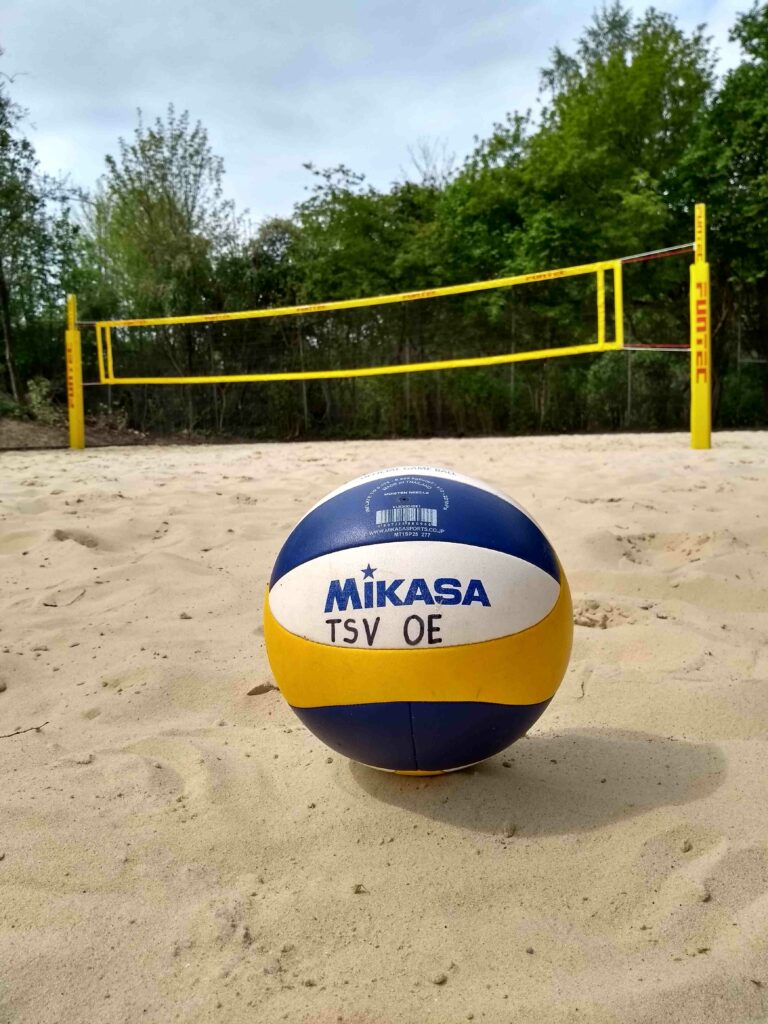 Beachfeld_mit_Ball